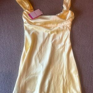 Beginning Boutique yellow silk mini dress